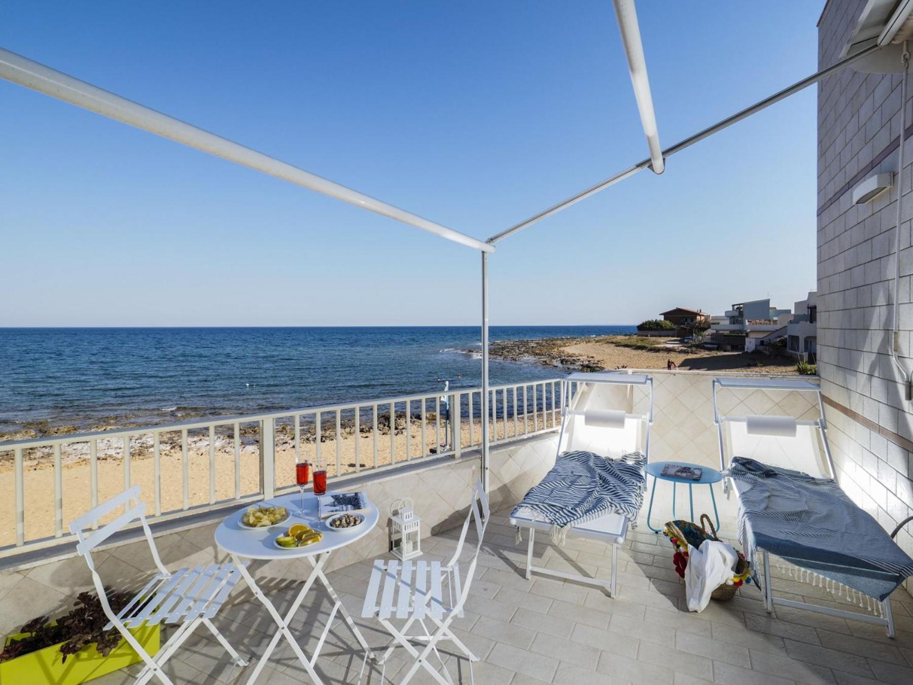 Apartament Rifugio A Mare Calabernardo Zewnętrze zdjęcie