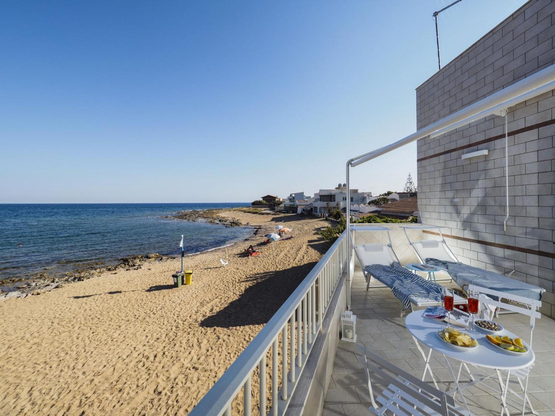 Apartament Rifugio A Mare Calabernardo Zewnętrze zdjęcie